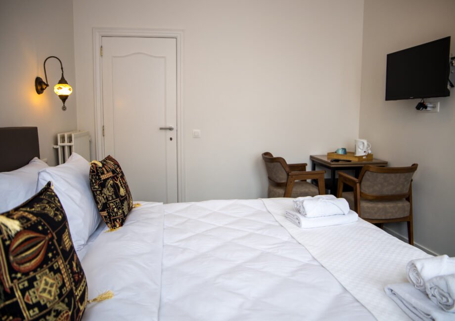 Comfortabele hotelkamer met airco bij GUZY Hotel Lier