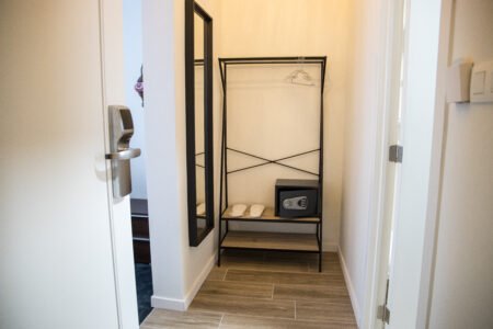 Comfortabele hotelkamer met airco bij GUZY Hotel Lier