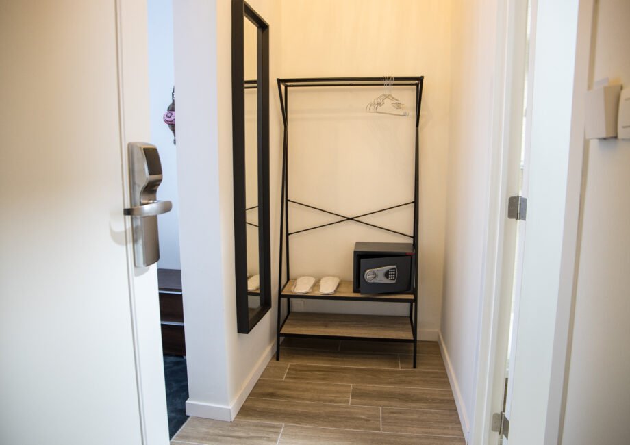 Comfortabele hotelkamer met airco bij GUZY Hotel Lier